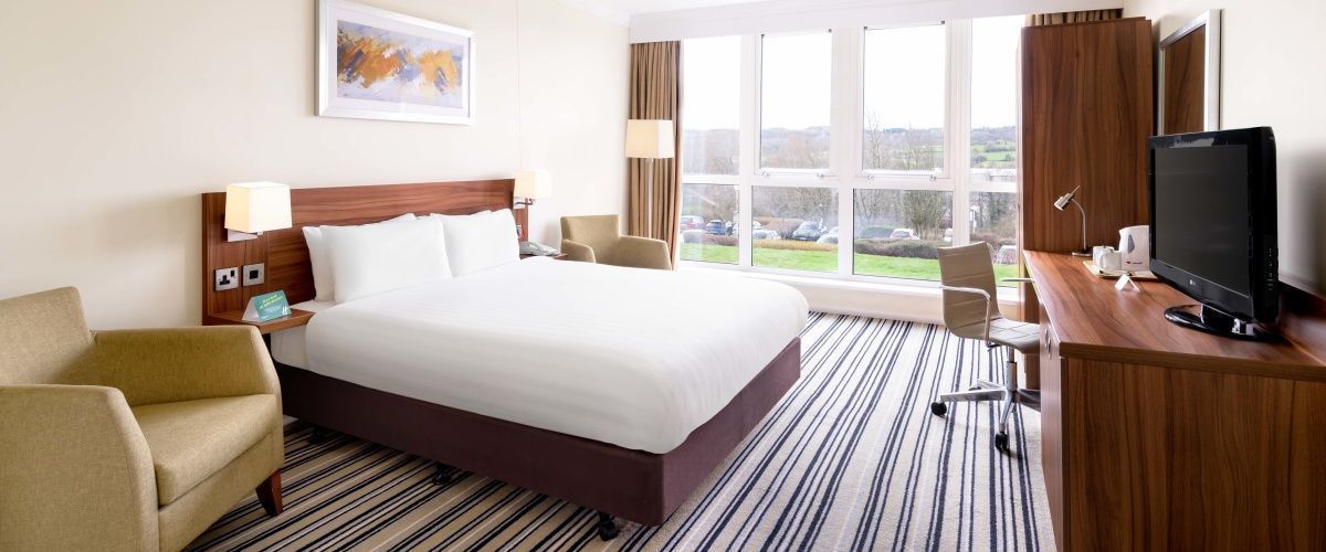 Standard double bed guest room